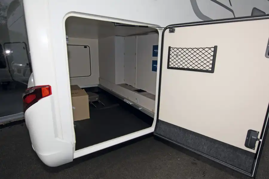 The garage in the Hymer Exsis-i 580 motorhome (Click to view full screen)