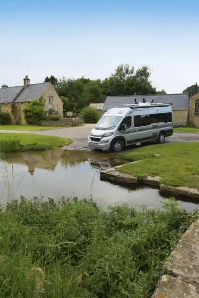 The Auto-Sleeper Fairford Plus campervan (Click to view full screen)