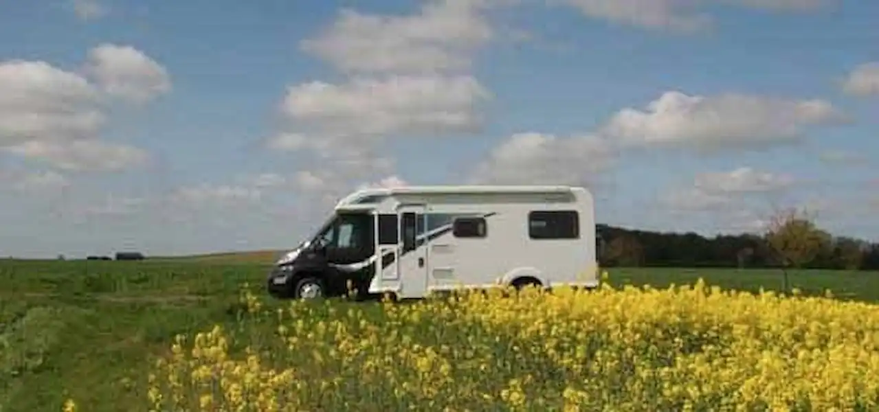 Bailey Approach Autograph 765 - motorhome review (Click to view full screen)