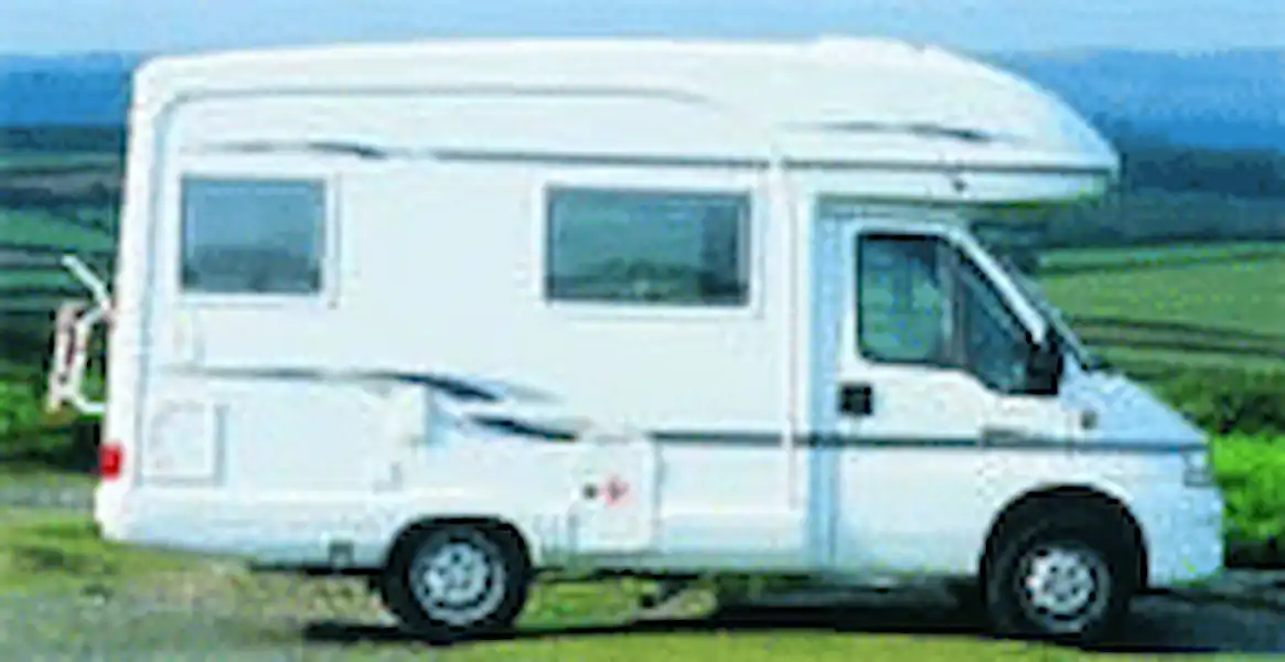 Motorhome review - Auto-Sleeper Nuevo ES on SWB 2.0HDI Peugeot Boxer (Click to view full screen)