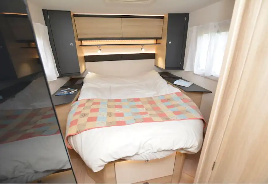 The Itineo Nomad CM660 A-class motorhome bed (Click to view full screen)