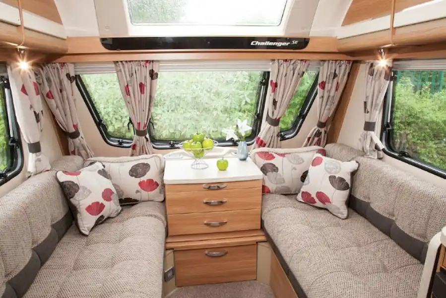 Swift Challenger 565 SE - caravan review (Click to view full screen)
