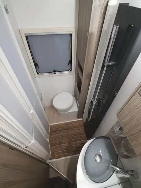The washroom in the Benimar Mileo 231 motorhome (Click to view full screen)