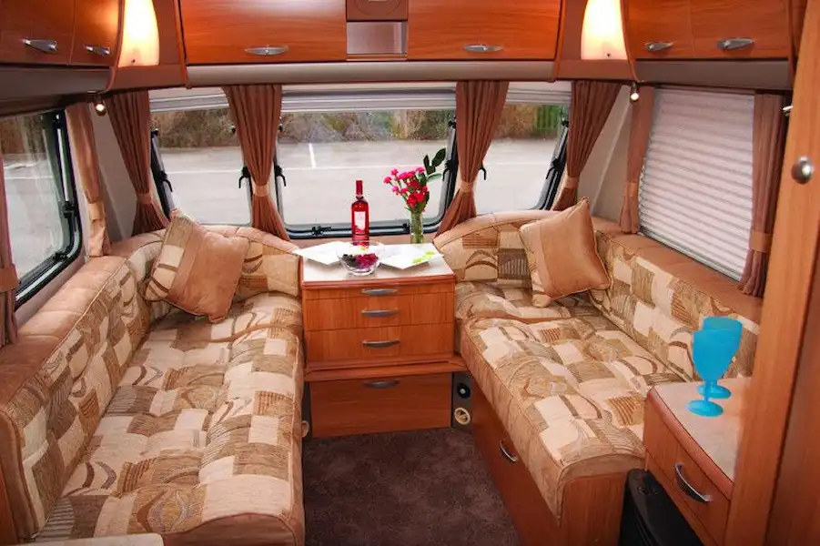 Swift Challenger 580 (Click to view full screen)