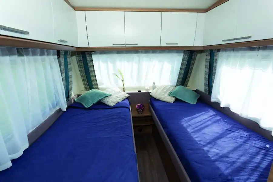You have your PEP 540 with twin beds or a massive double bed (Click to view full screen)