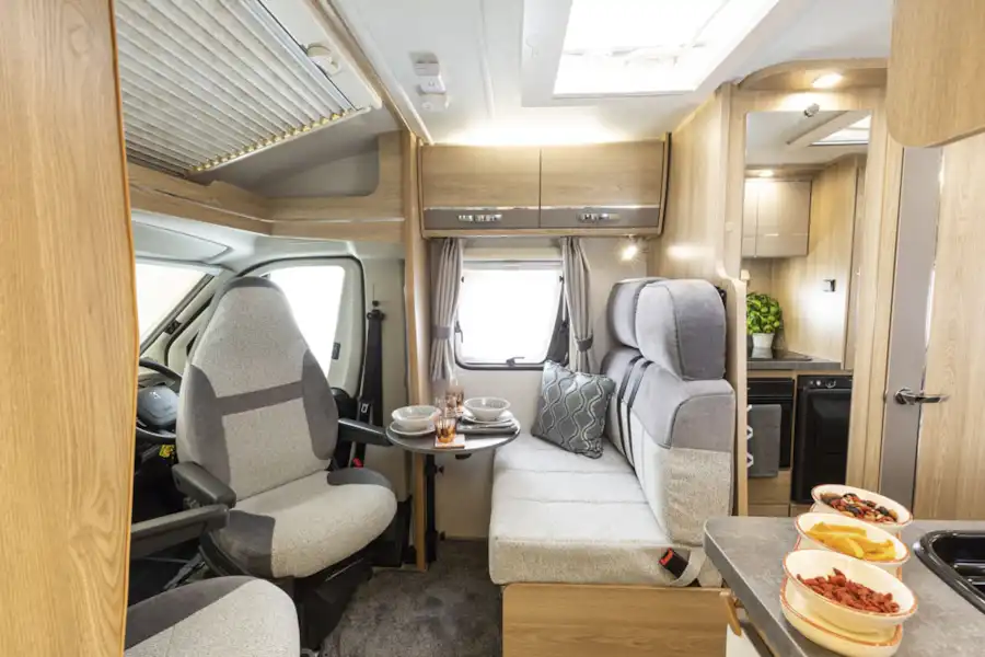 The lounge and cab in the Elddis Accordo (Click to view full screen)