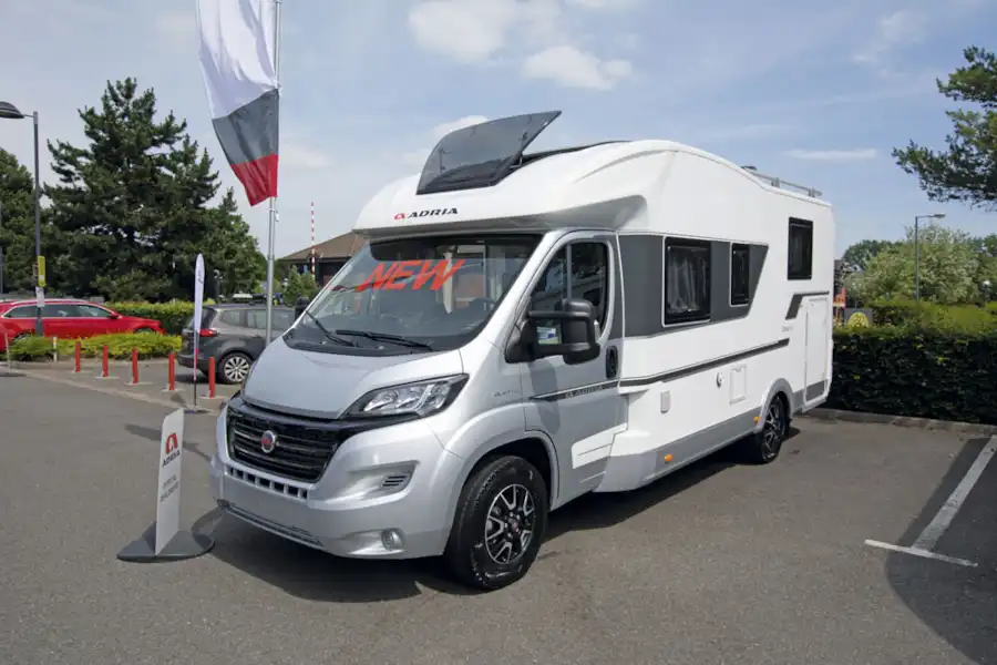 The Adria Coral Axess 600 SL motorhome (Click to view full screen)
