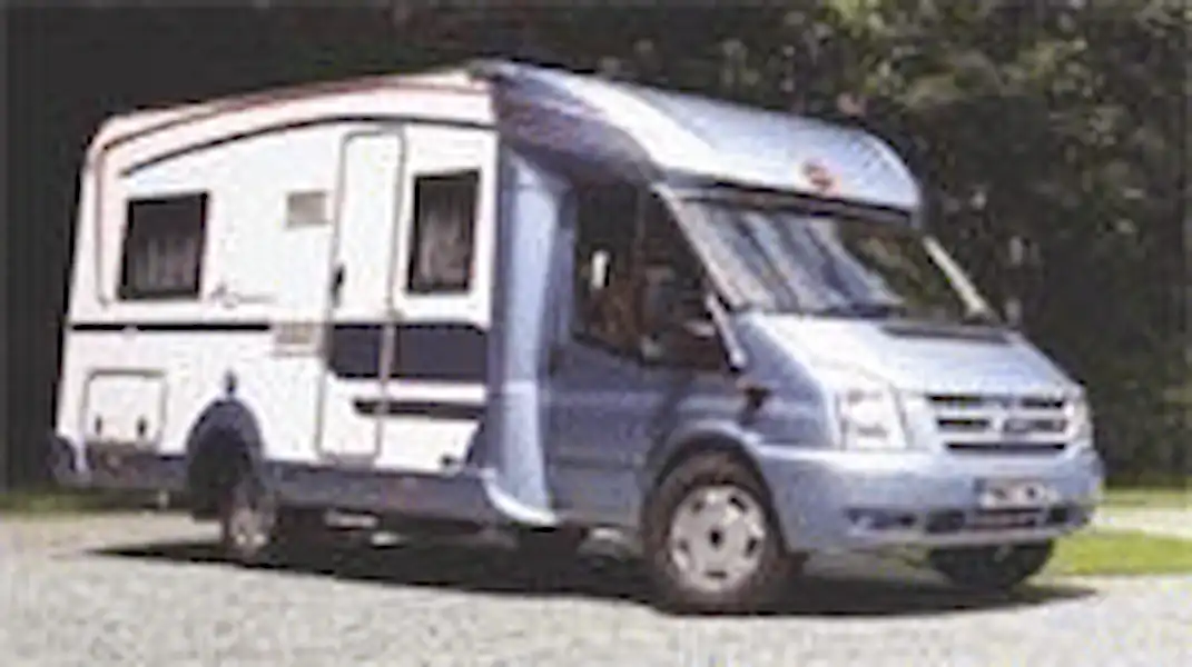 Motorhome review - Burstner Nexxo t660 on 2.2TD Ford Transit from 2007 (Click to view full screen)