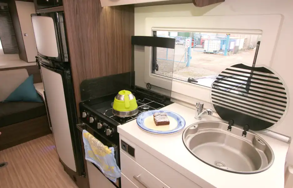 This is a well-equipped kitchen (Click to view full screen)