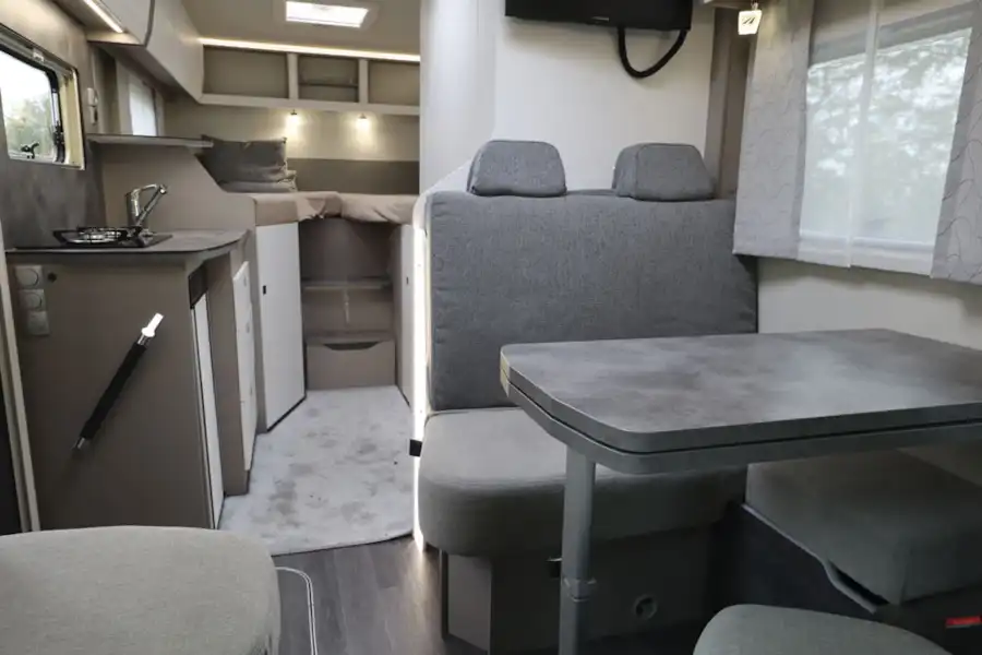 The interior of the Frankia Neo MT 7 GD motorhome (Click to view full screen)