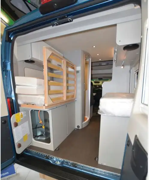 Rear view of the Hymer Free 540 Blue Evolution campervan (Click to view full screen)