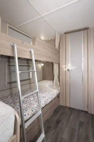 Bunk beds in the Coachman Acadia Xcel 830 caravan (Click to view full screen)