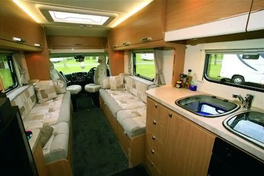 Marquis Majestic 175 - Motorhome review (Click to view full screen)