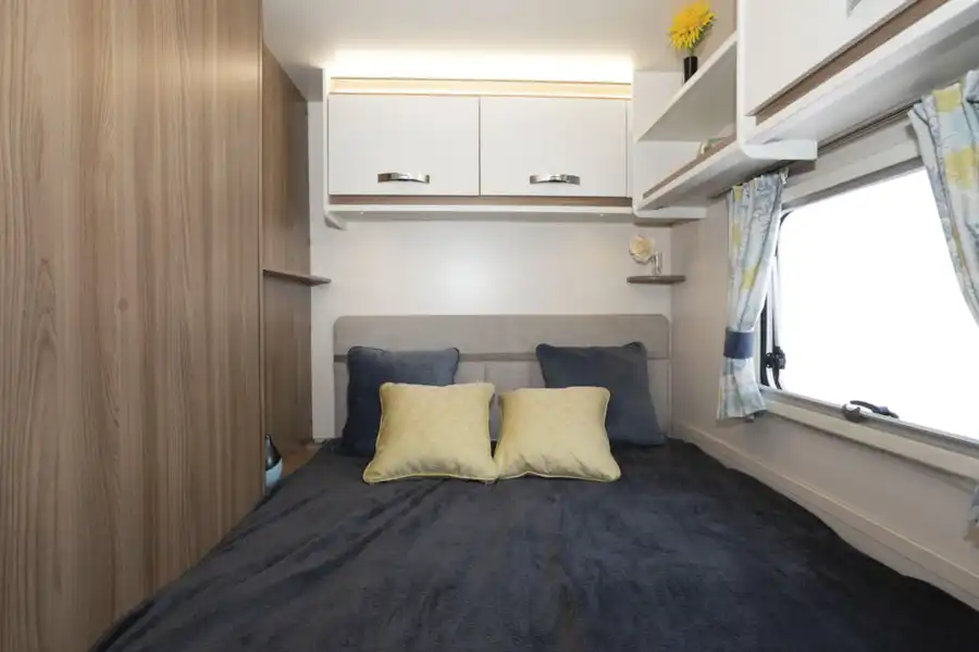 The bedroom in the Swift Siena Super FB caravan  (Click to view full screen)