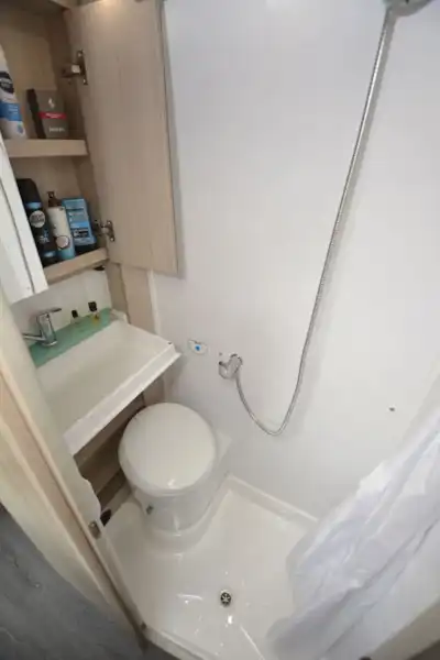 The toilet in the Auto-Trail Expedition (Click to view full screen)