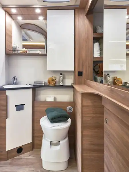 The washroom in the Pilote Pacific P696D motorhome (Click to view full screen)