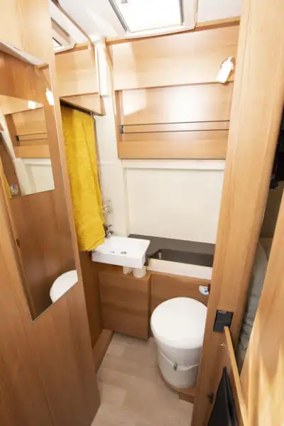 The washroom in the Dreamer Living Van campervan (Click to view full screen)