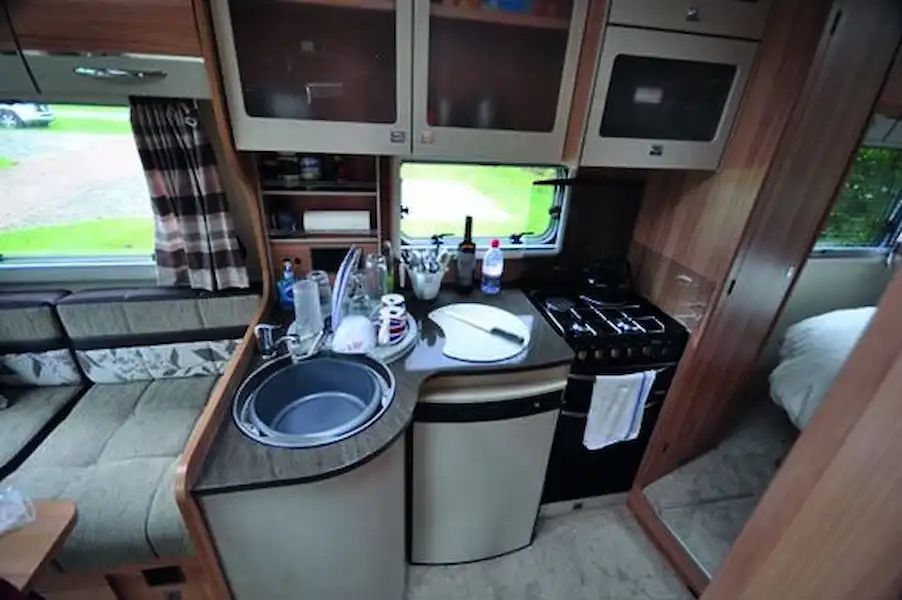 Bailey Approach Autograph 730 - motorhome review (Click to view full screen)