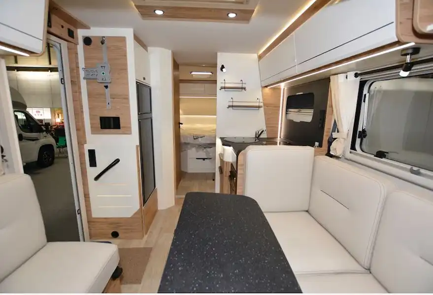 The Pilote G740FC Évidence A-class motorhome view aft (Click to view full screen)