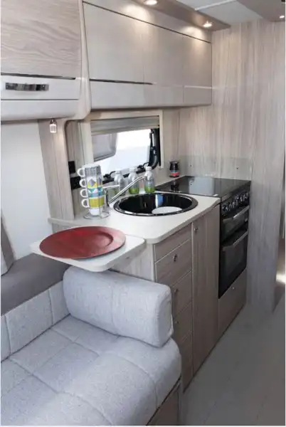The Elddis Supreme 585 caravan kitchen (Click to view full screen)