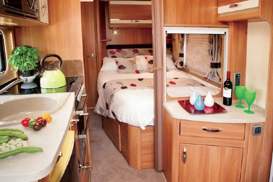 Swift Challenger SE 570 - caravan review (Click to view full screen)