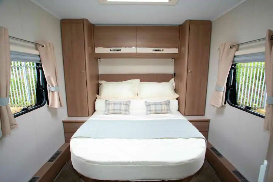 Compass Capiro 550 bedroom (Click to view full screen)
