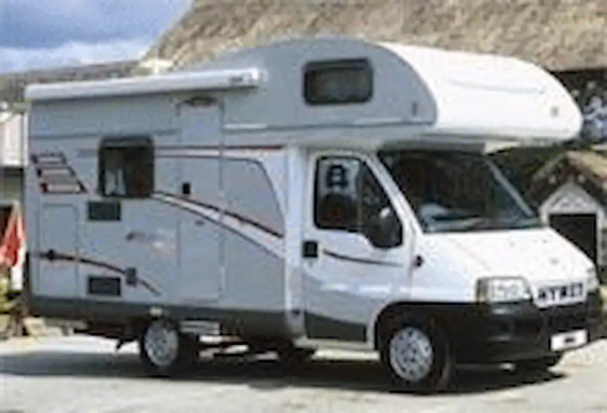 Motorhome review - Hymer C-Classic 514 from 2007 (Click to view full screen)