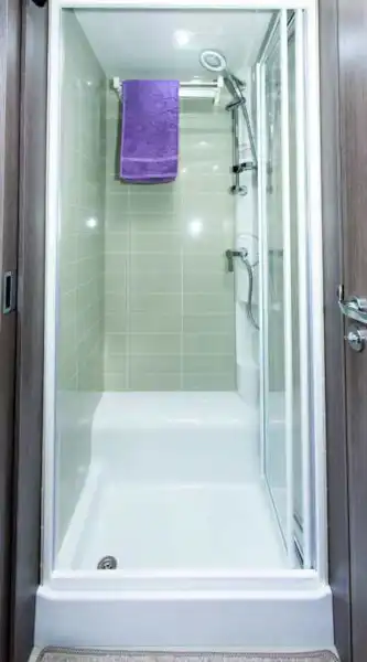 The shower cubicle and towel rail (Click to view full screen)