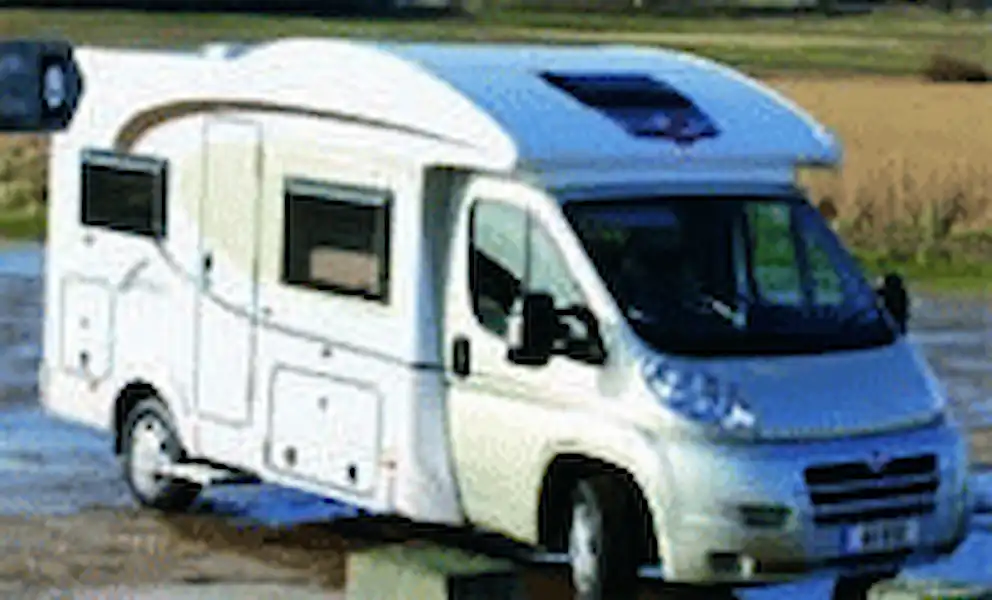 Bürstner Ixeo Time it 585 - motorhome review (Click to view full screen)
