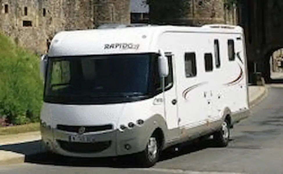 Rapido 9002dfh (2011) - motorhome review (Click to view full screen)