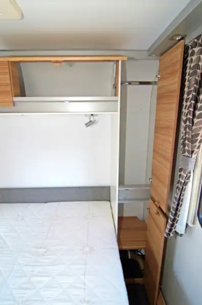 Cupboard space in the bedroom (Click to view full screen)