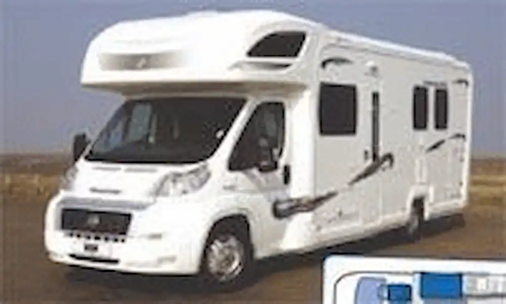 Motorhome review - Head to head Bessacarr E769 and Lunar Roadstar 800 from 2007 (Click to view full screen)