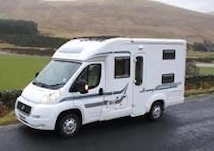 Auto-Trail Excel 600S (2009) - motorhome review (Click to view full screen)