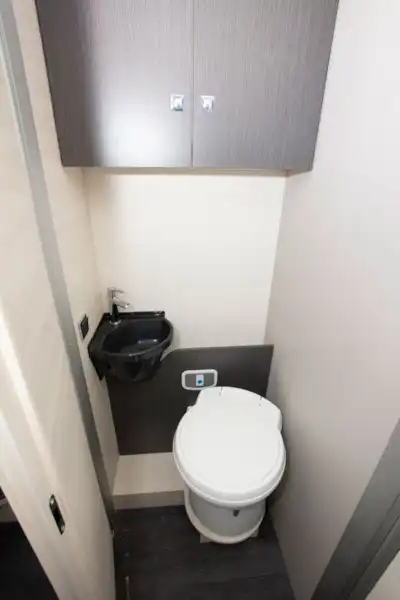 The washroom in the Chausson 778 motorhome (Click to view full screen)