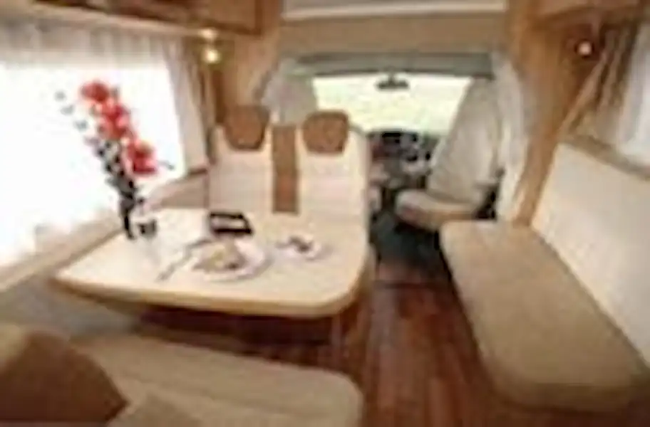 Hymer c684 cl (2009) - motorhome review (Click to view full screen)