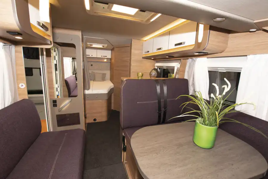 The interior of the Weinsberg CaraCore 650 MF (Click to view full screen)