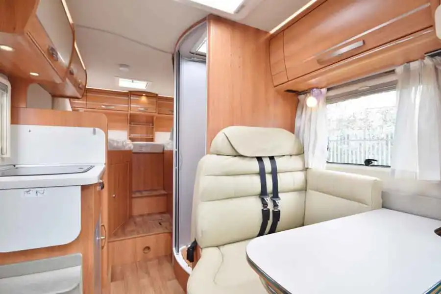 Hymer Van S 520 (Click to view full screen)