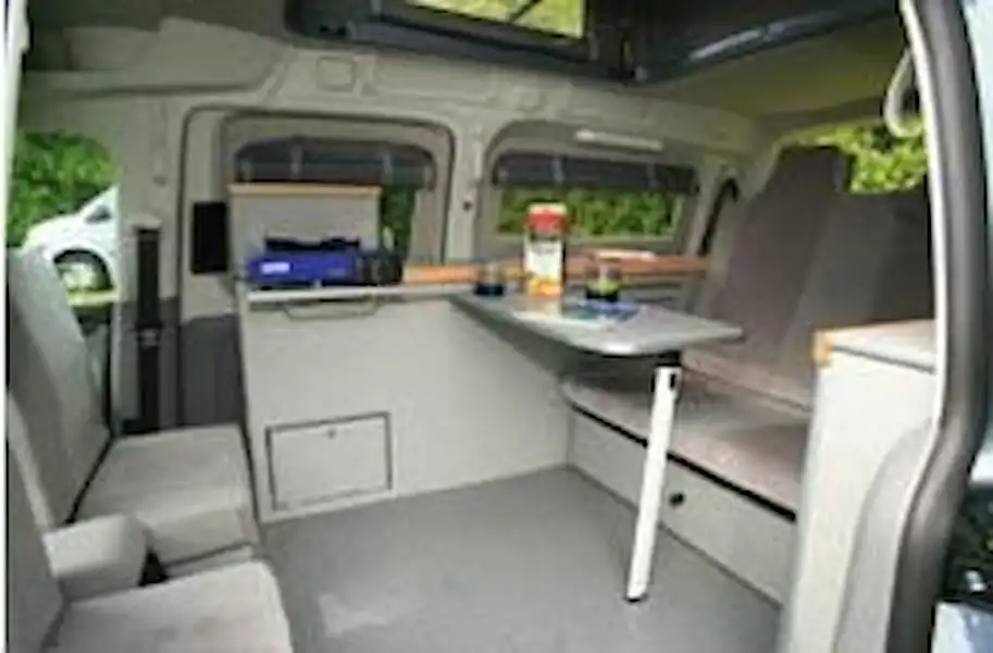 Wellhouse Leisure Compact Caddy Maxi Life (2009) - motorhome review (Click to view full screen)
