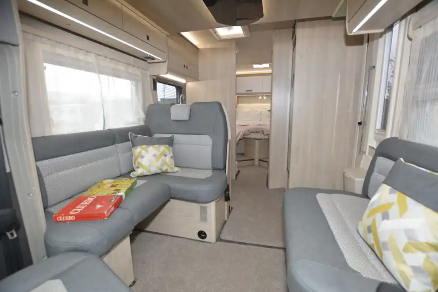 Inside the Auto-Trail F-Line F74 motorhome (Click to view full screen)