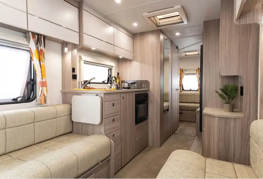 The Xplore 585 caravan layout (photo courtesy of Erwin Hymer Group) (Click to view full screen)