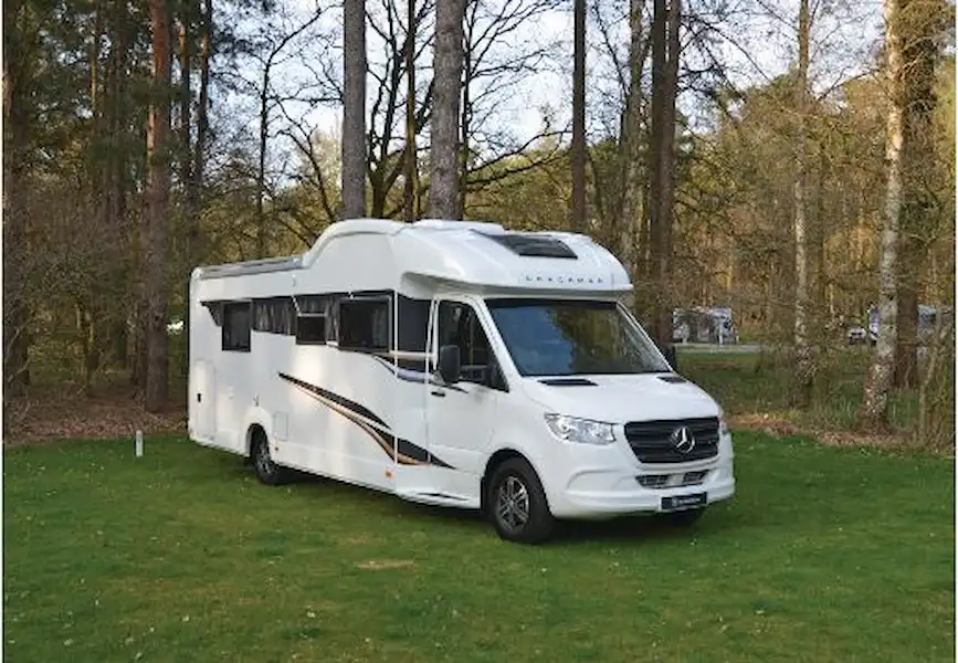 The Coachman Travel Master 545 low profile motorhome  (Click to view full screen)