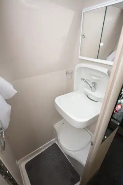 The washroom in the Auto-Sleeper Warwick Duo motorhome (Click to view full screen)