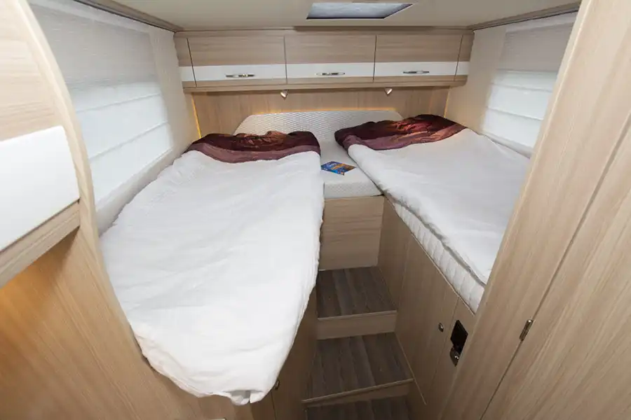 Twin rear beds (Click to view full screen)