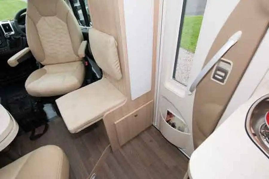 An extra side-facing jump seat is included (Click to view full screen)