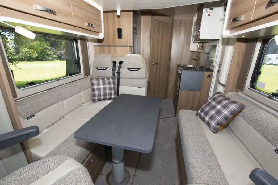 The lounge in the Swift Escape 604 (Click to view full screen)