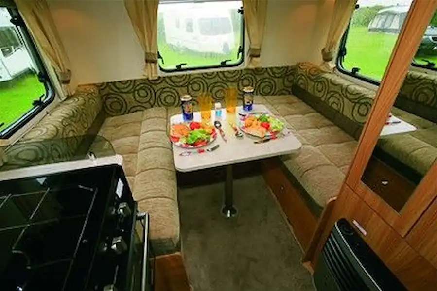 Marquis Lifestyle 644 - motorhome review (Click to view full screen)