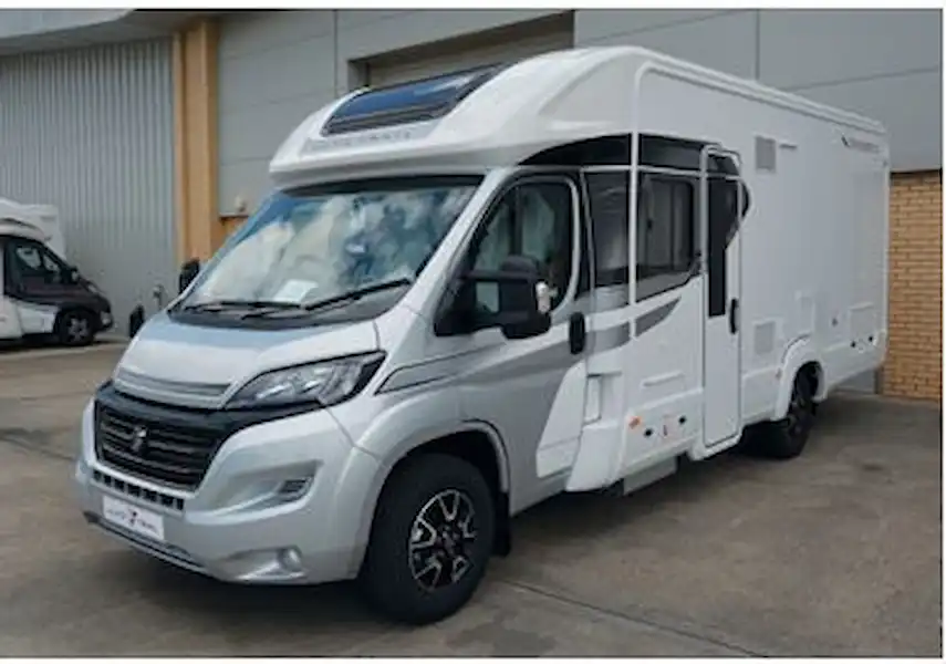The Auto-Trail Tracker RB (Click to view full screen)