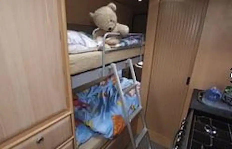 Wildax Solaris (2010) - motorhome review (Click to view full screen)