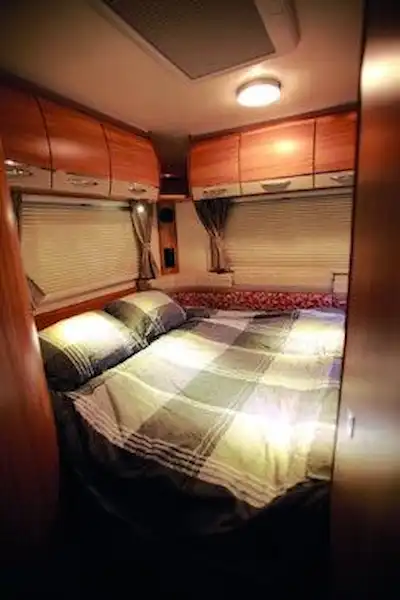 Bailey Approach Autograph 765 - Motorhome reviews (Click to view full screen)