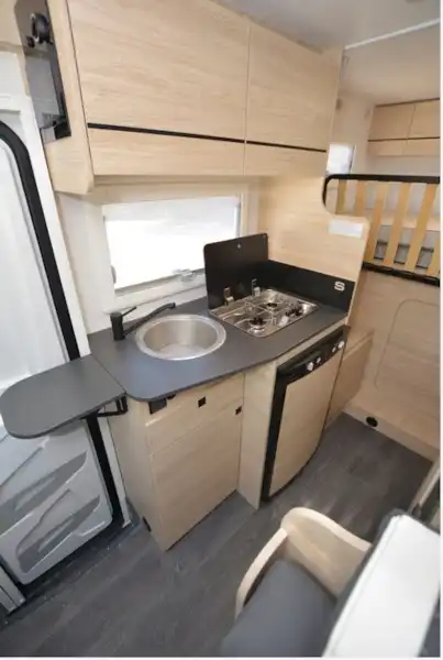 The Chausson S514 Sport Line low-profile motorhome kitchen (Click to view full screen)